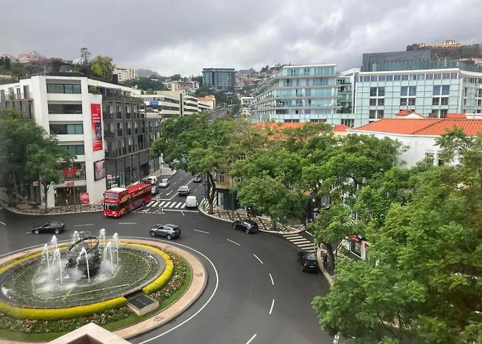 Vista Montanha 丰沙尔